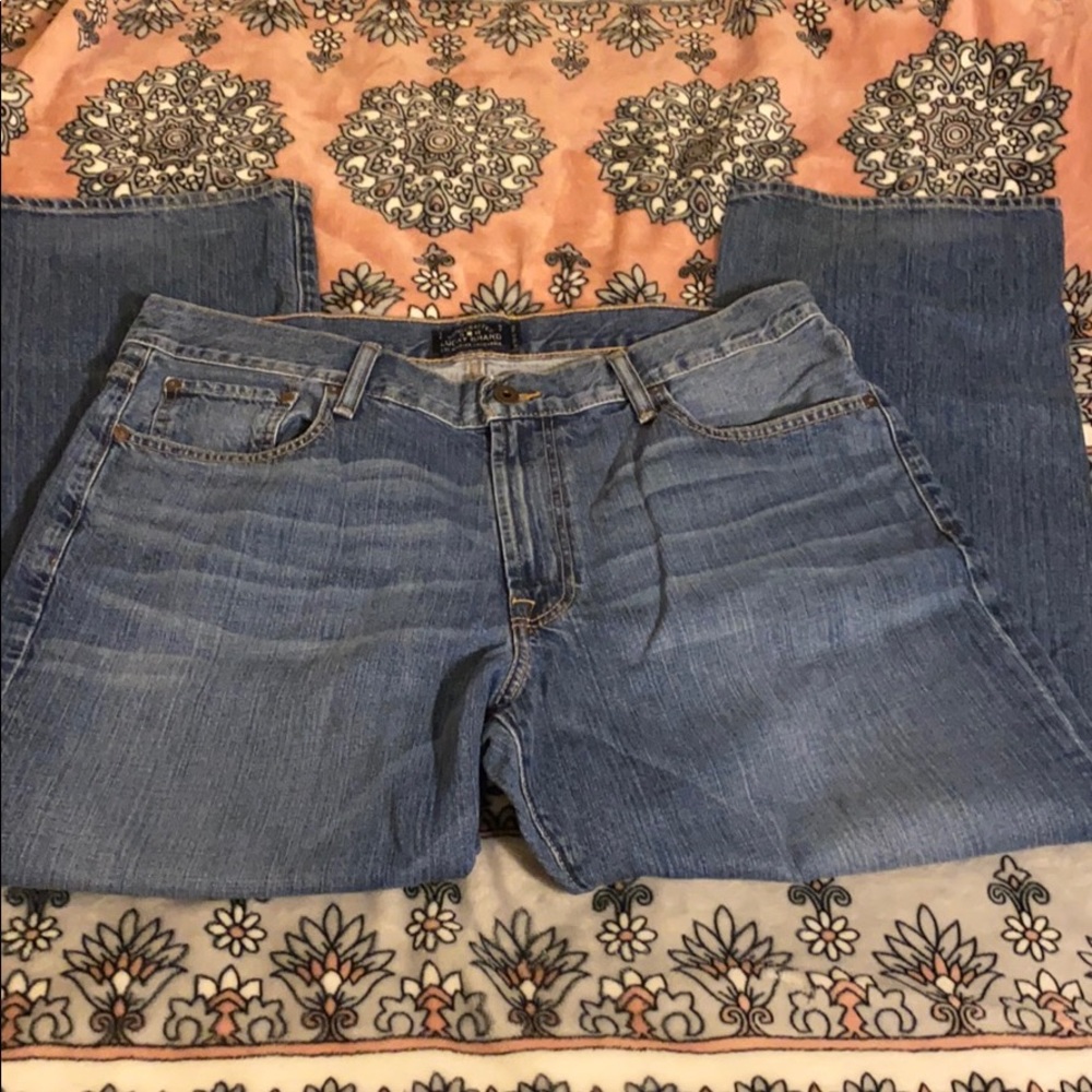 Men’s Lucky Brand Jeans.